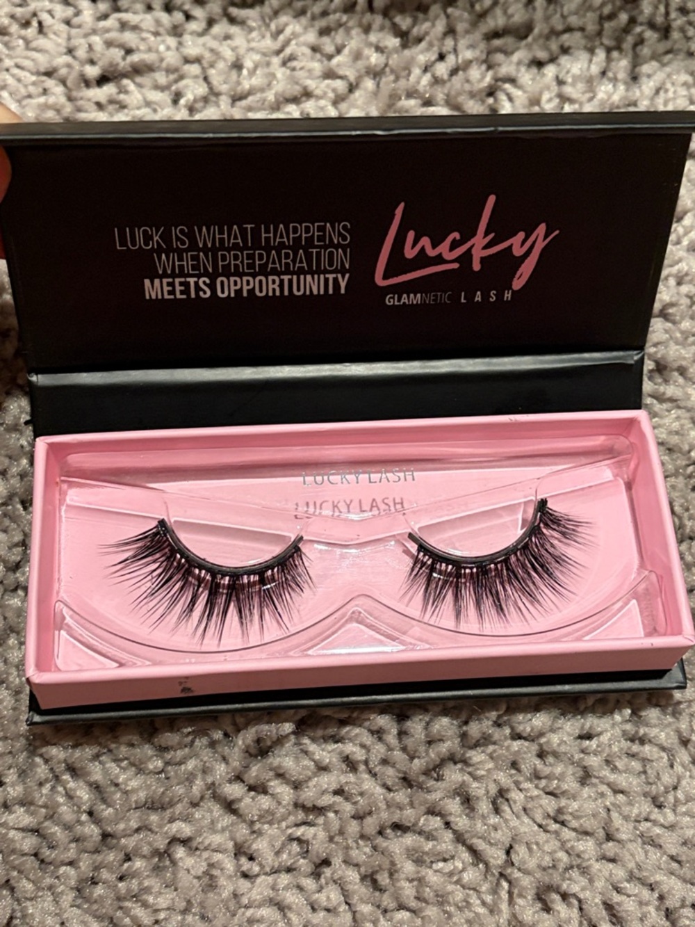 Lucky Brand Pink Tray Dramatic Black Faux Mink Lashes